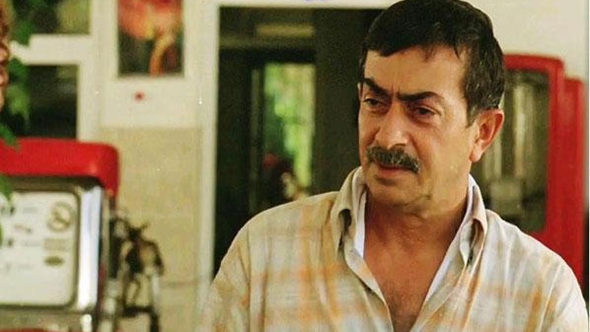Turan Özdemir kimdir?