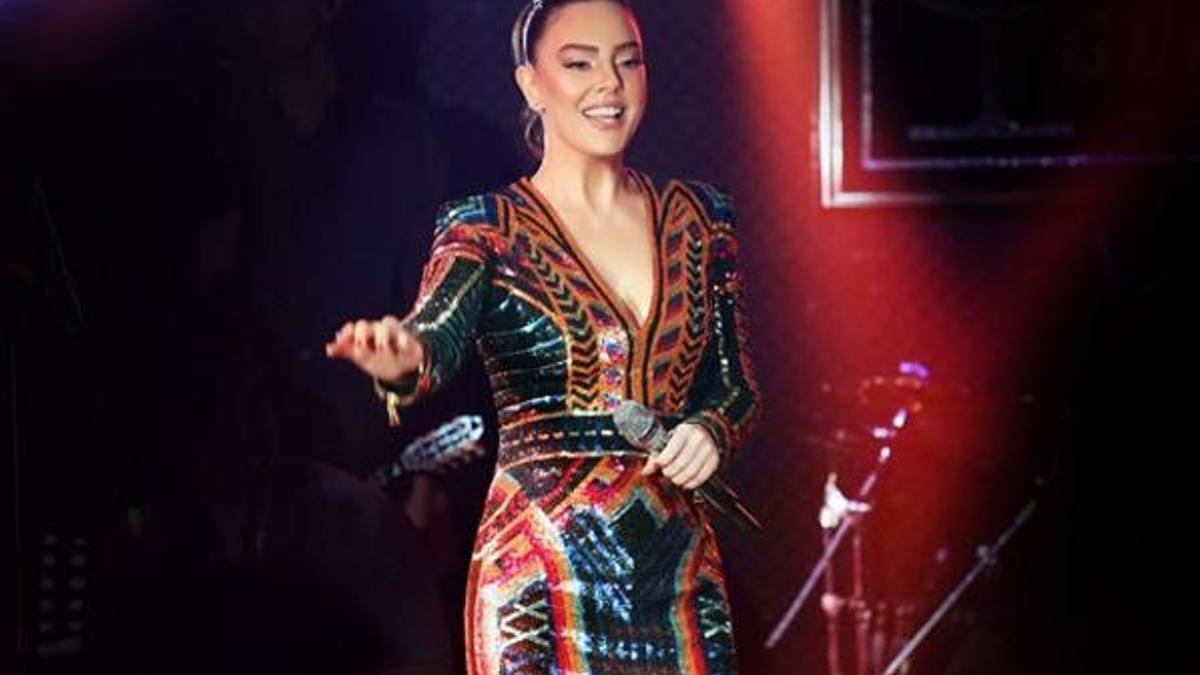 İşte Ebru Gündeş hayranı ünlüler!