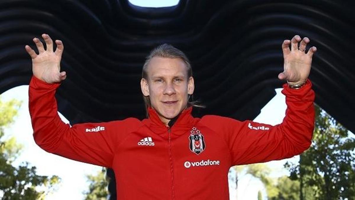 Beşiktaş'ta Vida şoku!