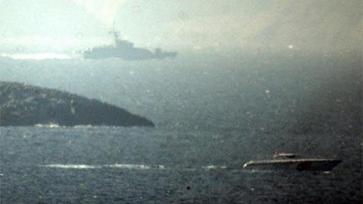Kardak açıklarında Türk ve Yunan botları arasında gerginlik