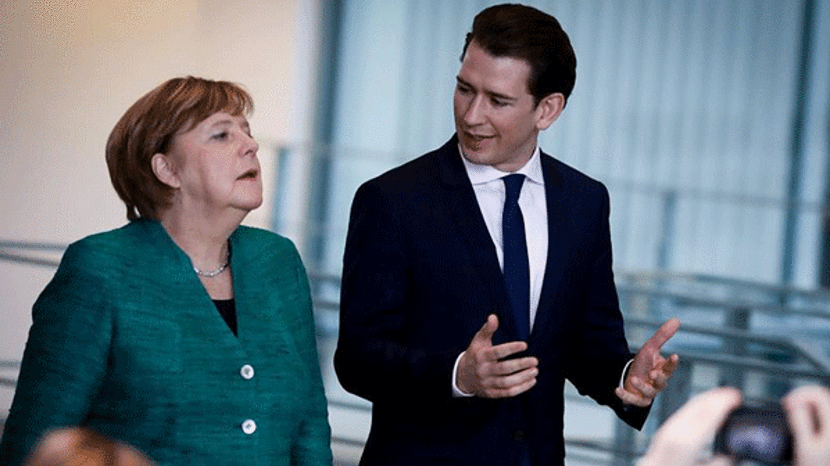 Merkel'den AB'ye Türkiye eleştirisi!