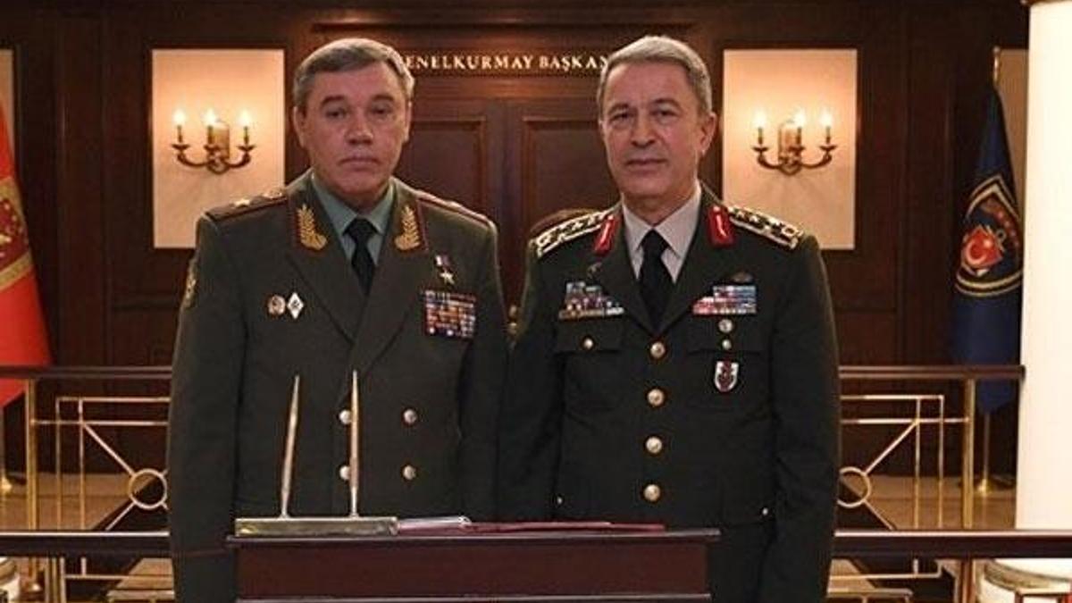 Rusya Genelkurmay Başkanı ile kritik görüşme!