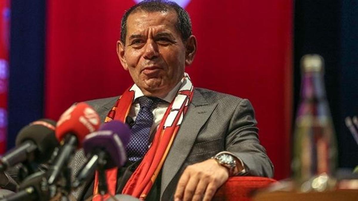 Önce müjdeyi verdi, sonra üçlü çektirdi