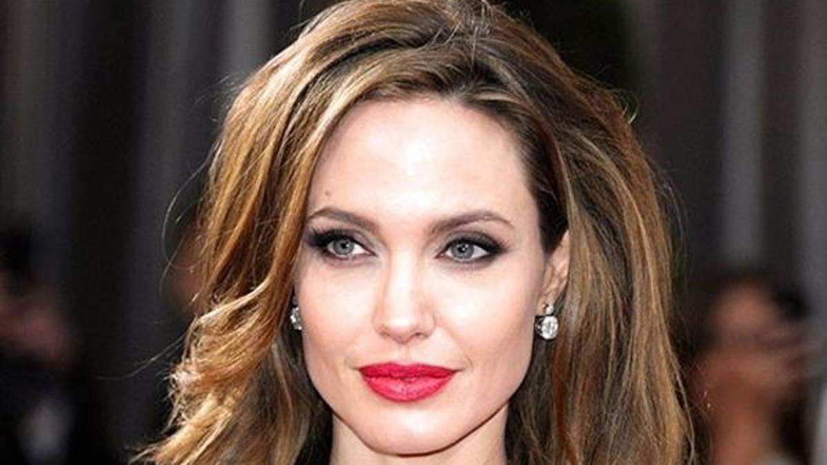 Angelina Jolie'ye prestijli ödül!