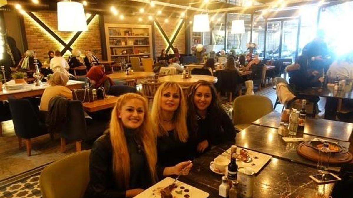 Adnan Oktar'ın alıkoyduğu iddia edilen kızlar kaçtı