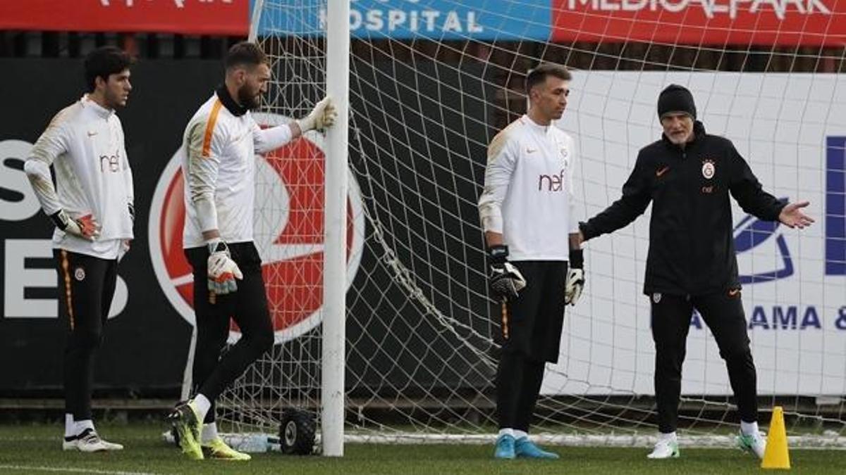 Galatasaray'da Taffarel göreve başladı