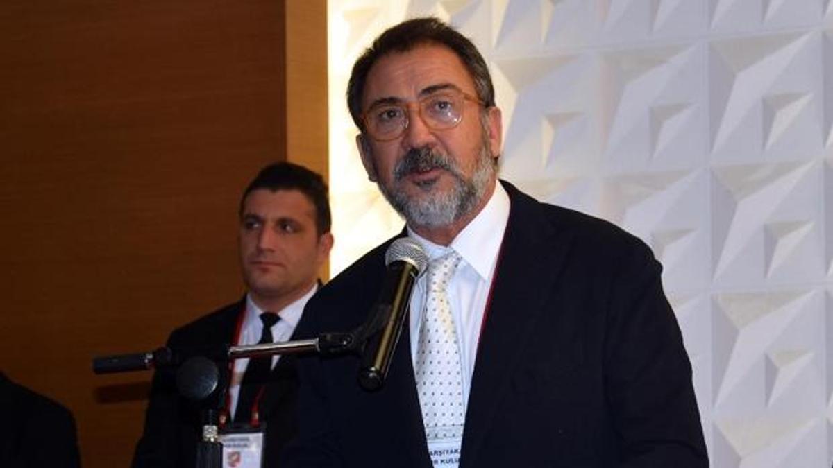Karşıyaka'da Büyükkarcı tam yetkiyle görevde
