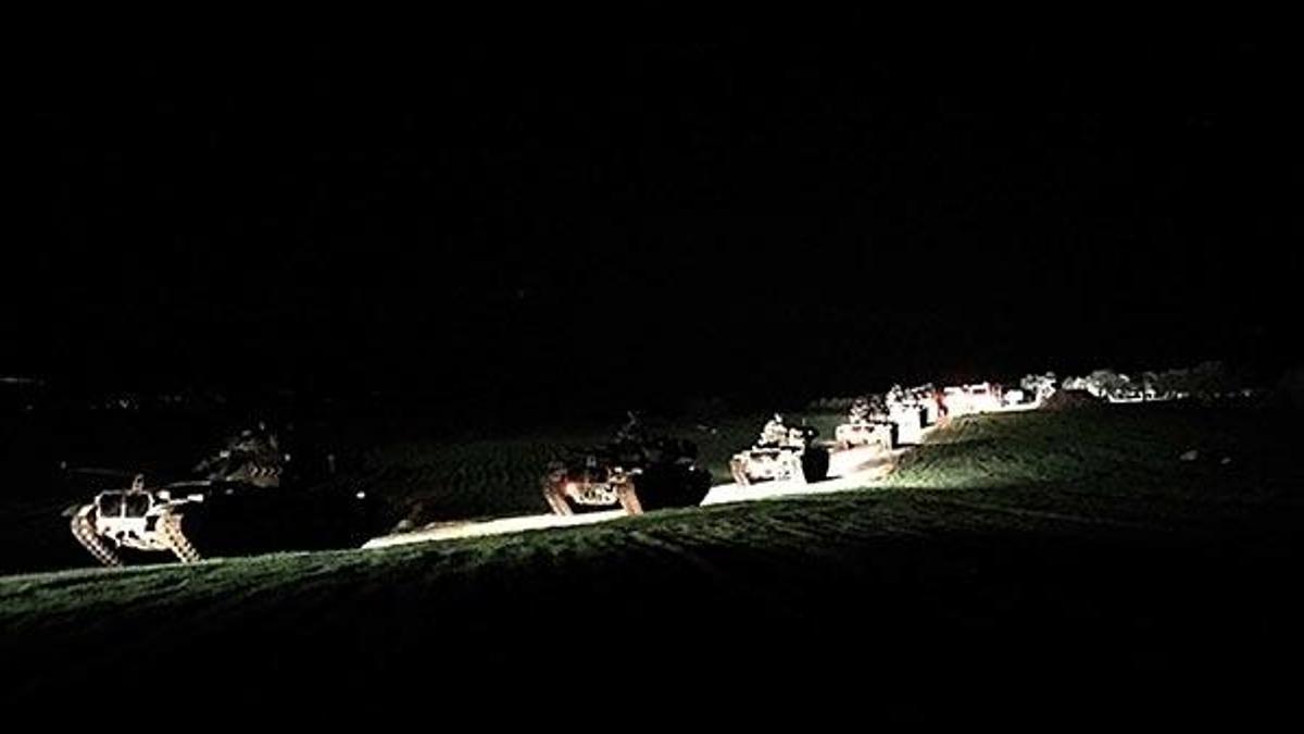 Zeytin Dalı Harekatı başladı! Türkiye, Afrin'e girdi