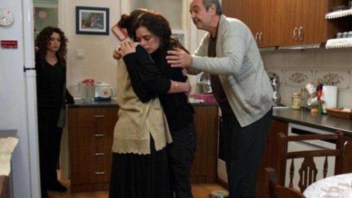 Kadın dizisinin 13. yeni bölümünde Bahar gerçekleri öğrenecek mi?