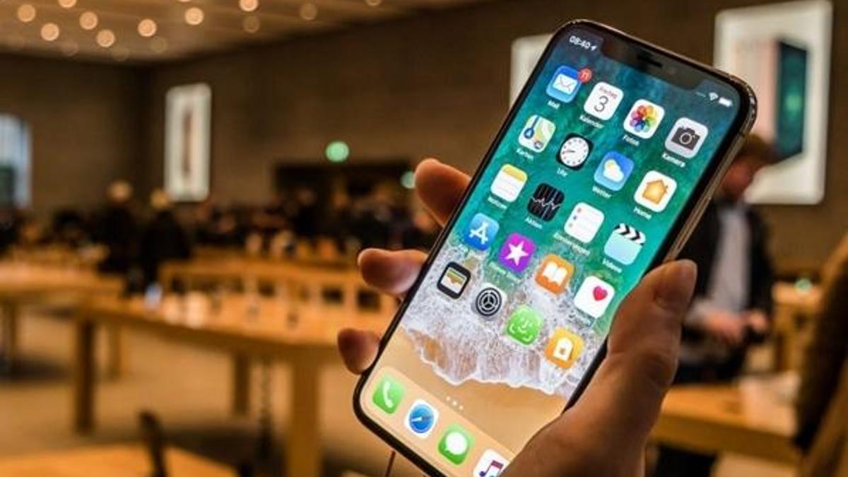 Uygun fiyatlı iPhone X gelebilir!