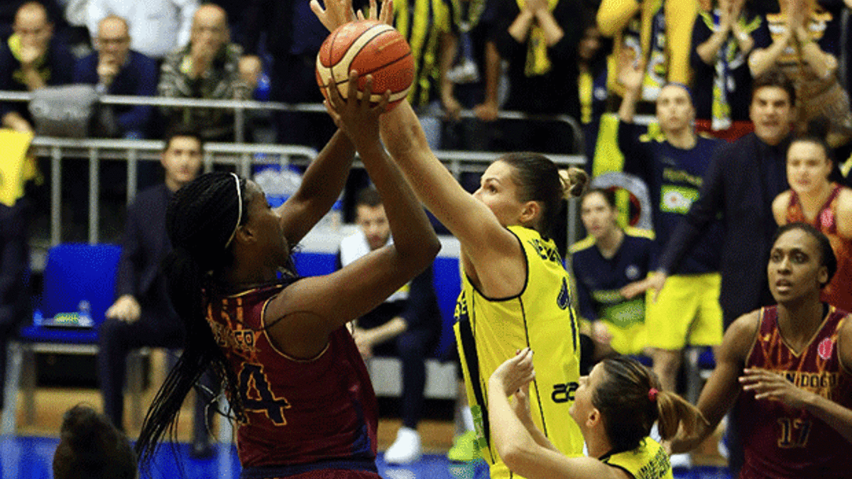 Yakın Doğu, Fenerbahçe'yi devirdi