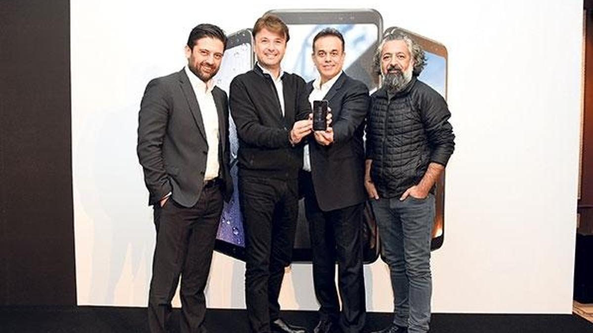 Selfie ile yüzde 5 büyüyecek