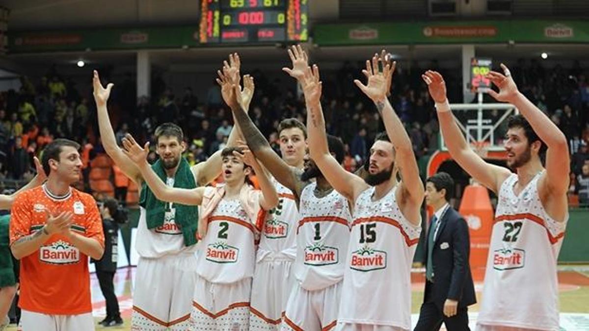 Banvit, Fenerbahçe Doğuş'u devirdi