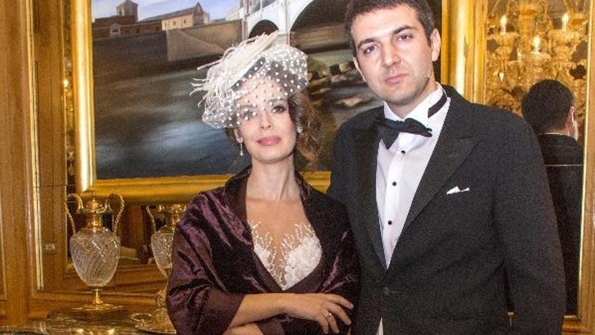 Pelin Batu ile Macit Bitargil Roma'da evlendi