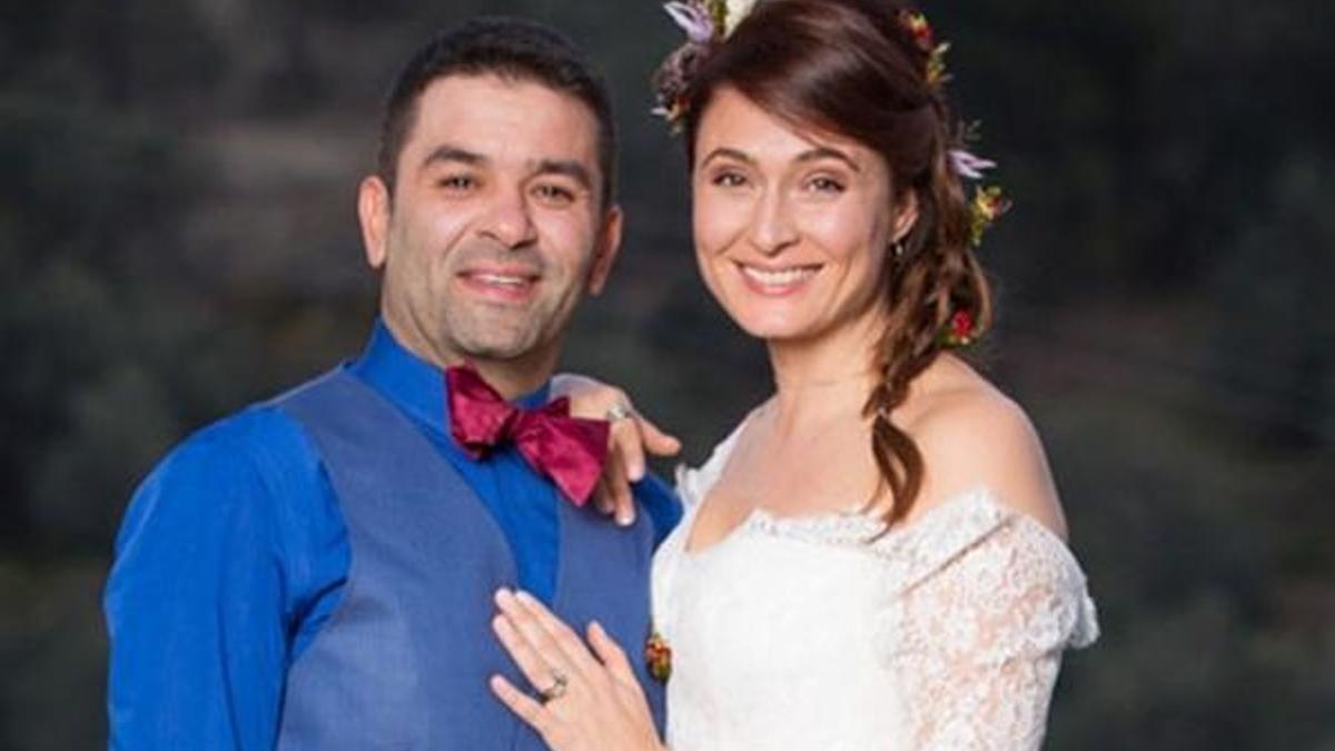 Eşine duygusal mesaj!