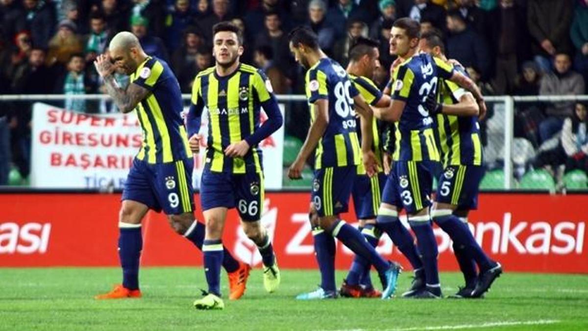 F.Bahçe kapıyı 90+4'te araladı!