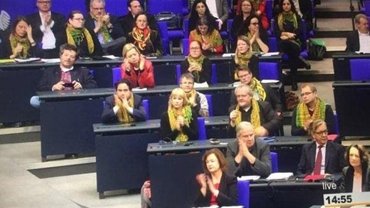 Alman parlamentosunda skandal!