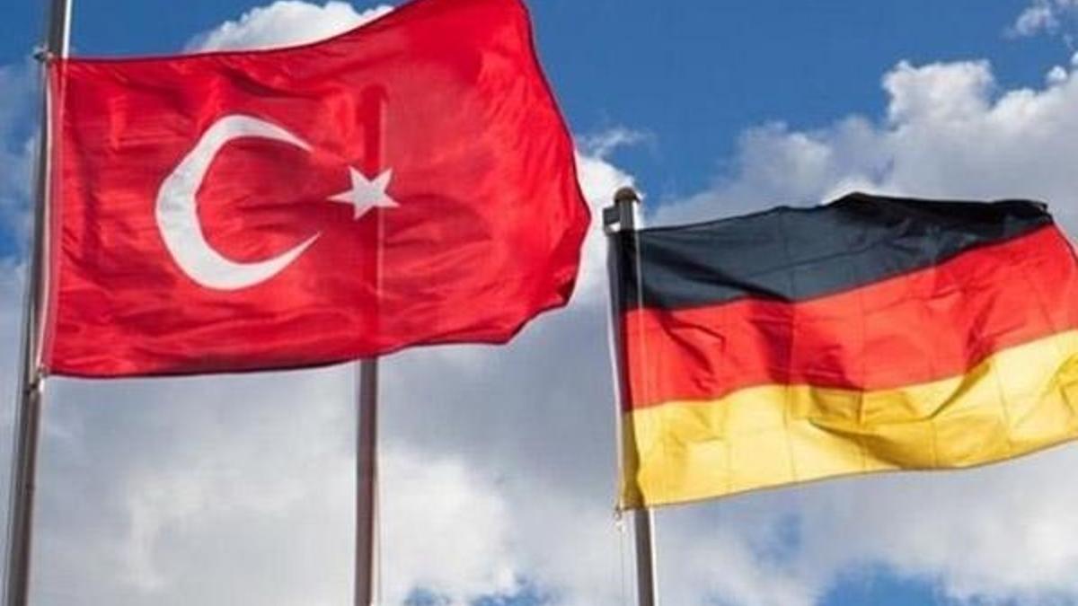 Almanya'dan skandal hamle! Sığınmacı statüsü verildi