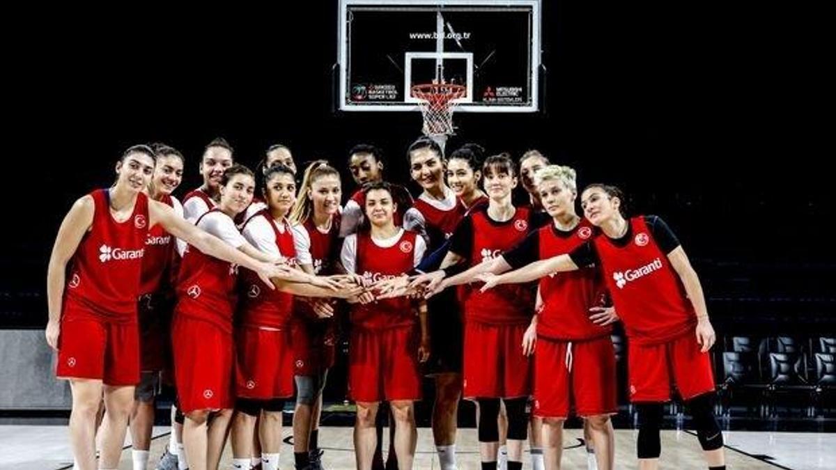 Potanın Perileri Avustralya, Arjantin ve Nijerya'yla rakip oldu