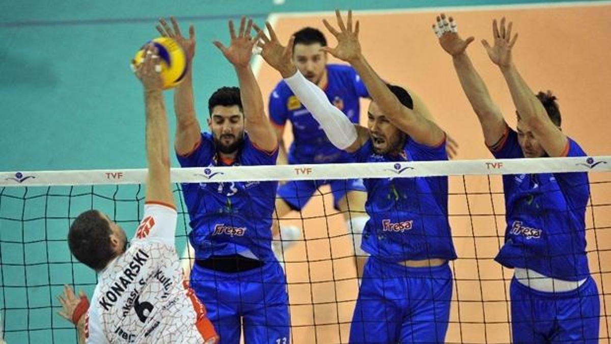 İnegöl, Ziraat Bankası'nı 4 sette devirdi