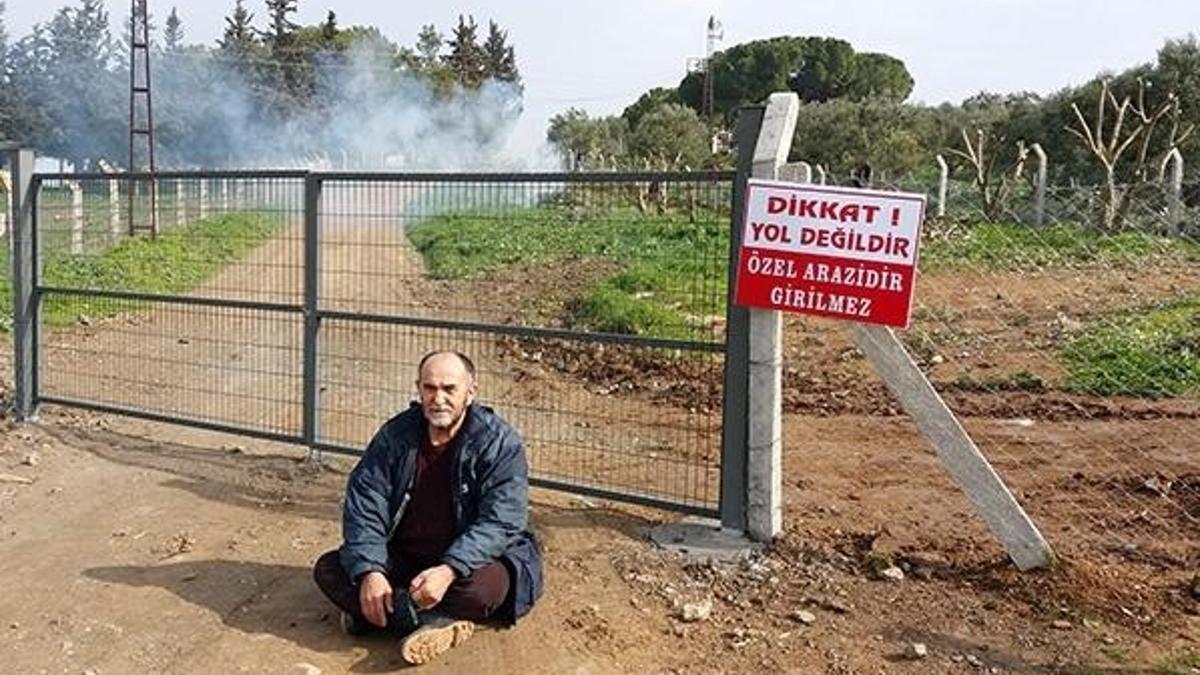 Davayı kazandı, yolu kapattı