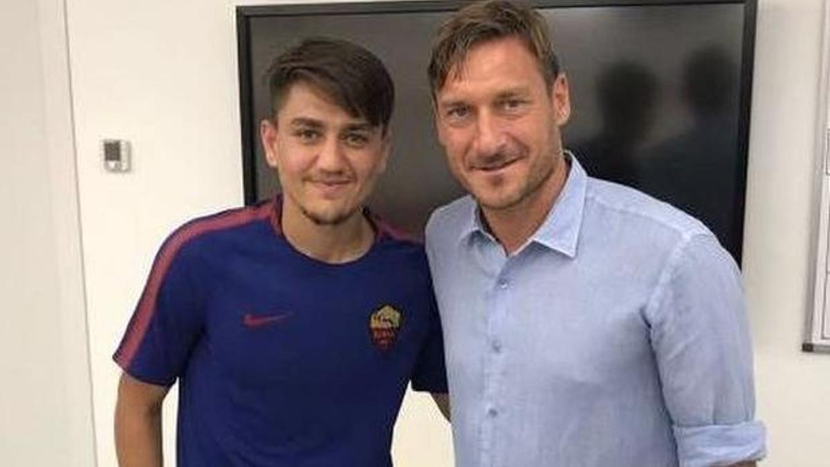 Cengiz Ünder Totti'nin kanatları altında