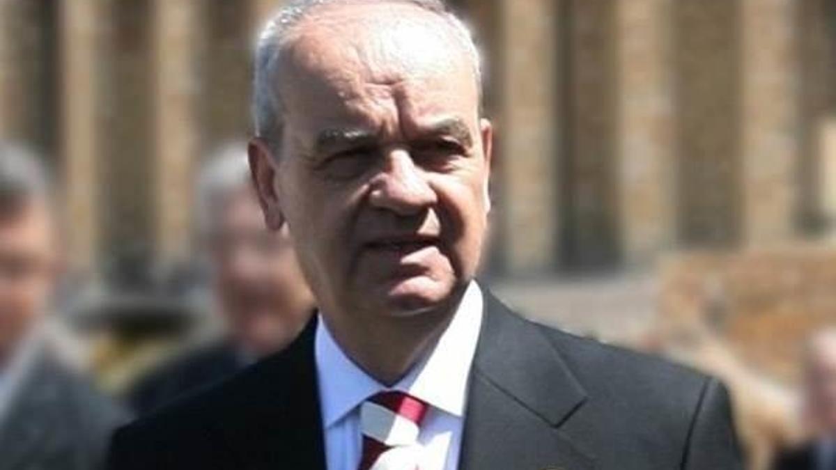 İlker Başbuğ: Asker çatışırken...