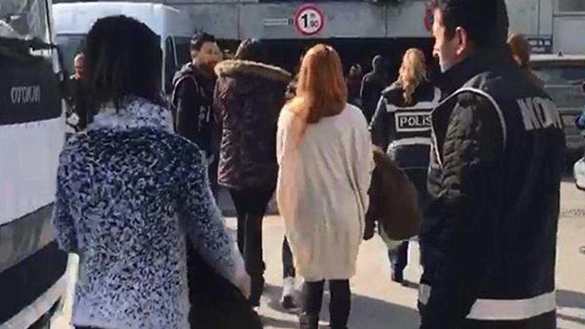 Cinsel gücü artırıcı gümrük kaçağı ilaç satanlara operasyon: 59 gözaltı