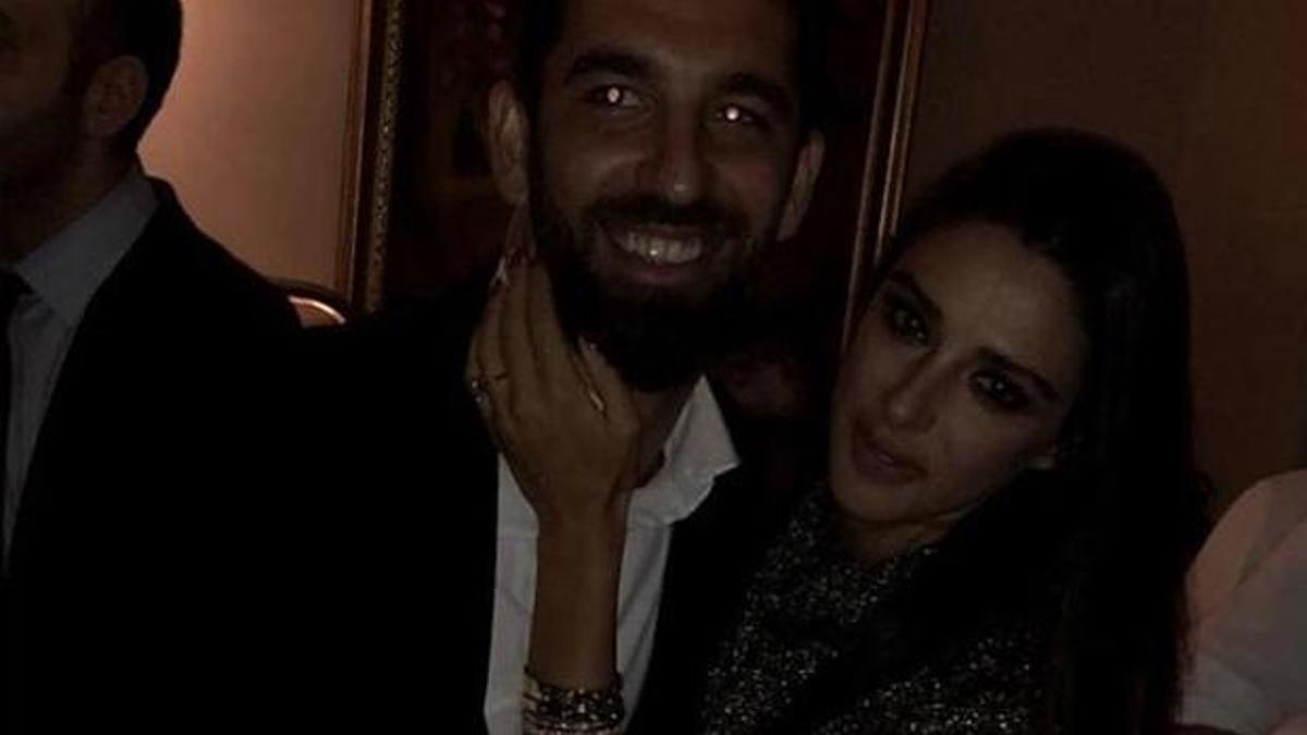 Arda Turan evlilik yolunda ilk adımı attı