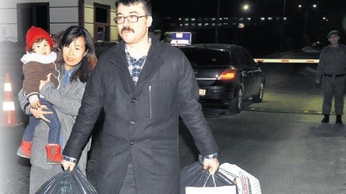 ‘Tanıklık yapacağım ülkeyi terk edin’ demiş
