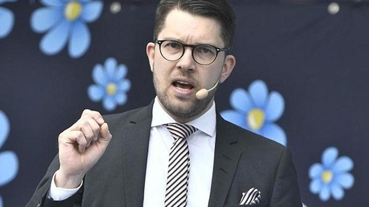 İsveçli liderden skandal başörtüsü açıklaması