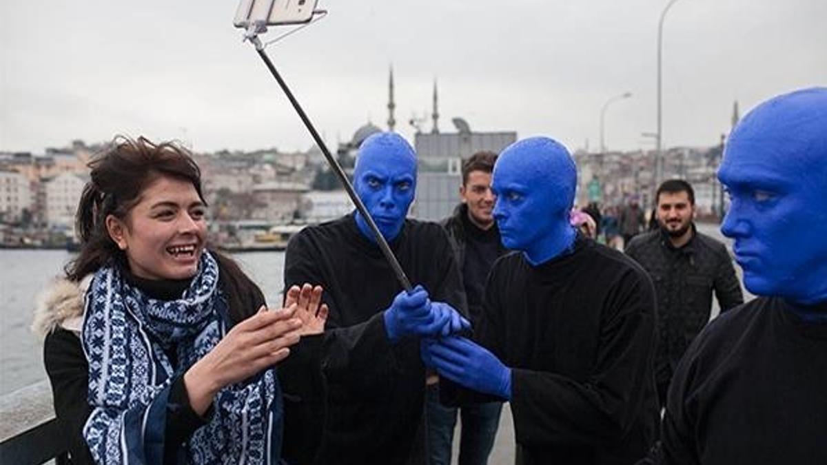 Blue Man Group, İstanbul sokaklarında!