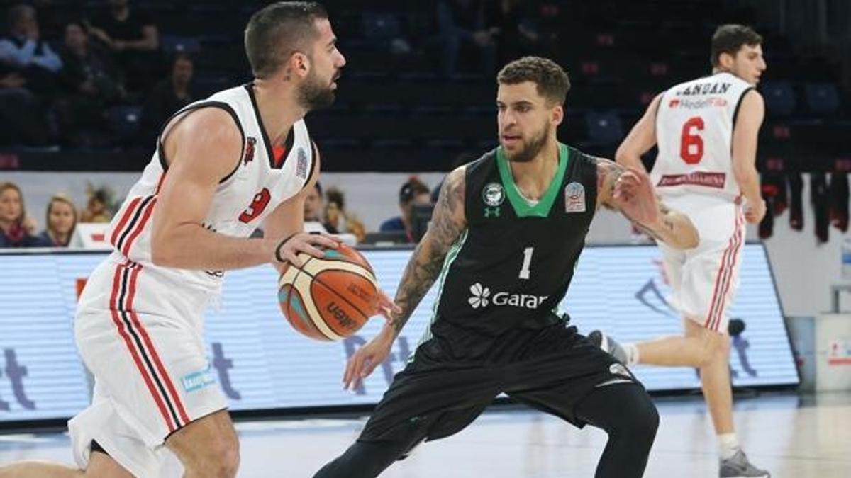 İlk yarı finalist Darüşşafaka!