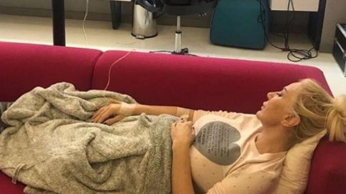 Seda Sayan kuliste fenalaştı!