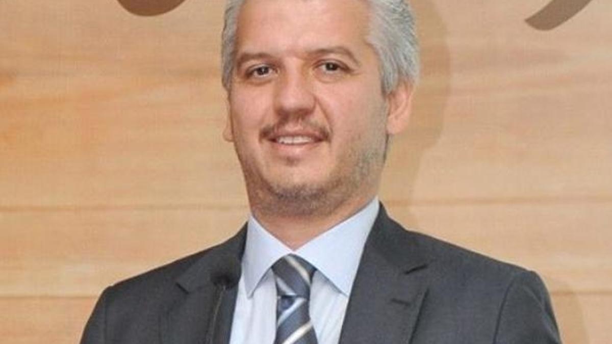 Ünlü çikolatacı FETÖ'den firarda!