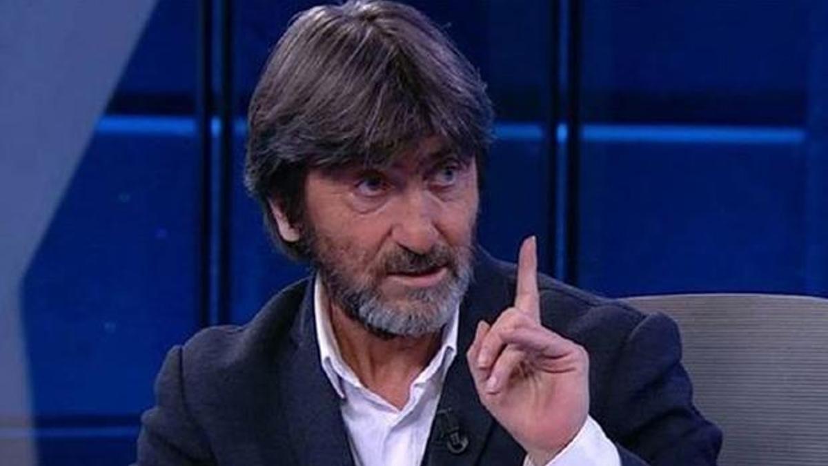 Dilmen'den flaş yorum! "Futbol oynaması doğru değil"