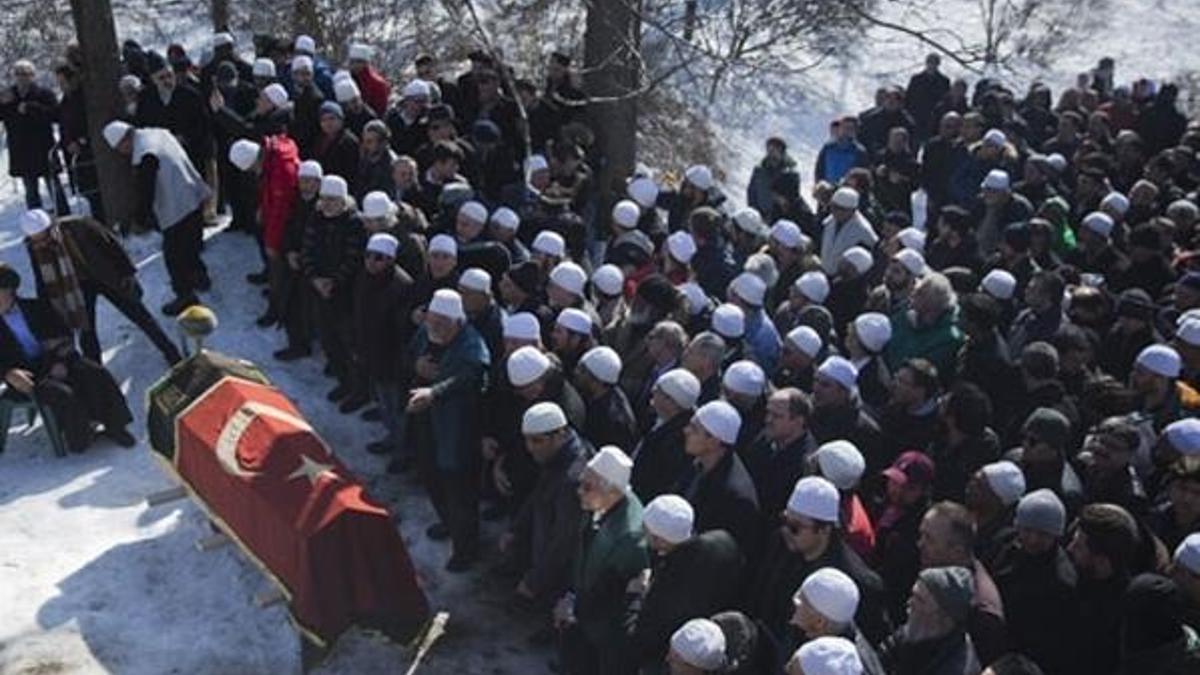 New York'da şeyh cenazesi!