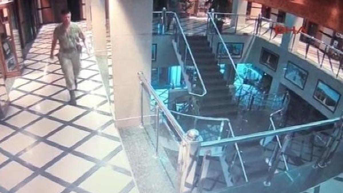 Şehit Ömer Halisdemir'in son görüntüleri ortaya çıktı