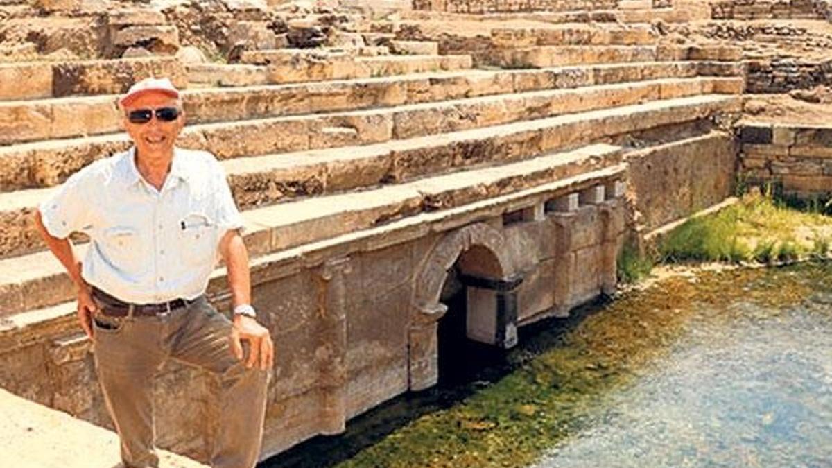 ‘Cehennem Kapısı’  zehir saçıyor