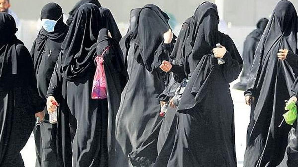 Suudi Arabistan'dan "kadın asker açılımı"