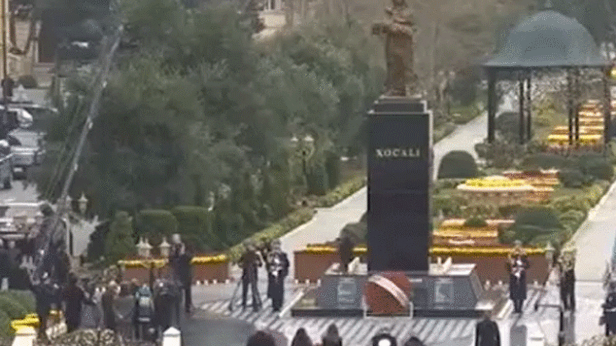 Hocalı katliamında yaşamını yitirenler anıldı