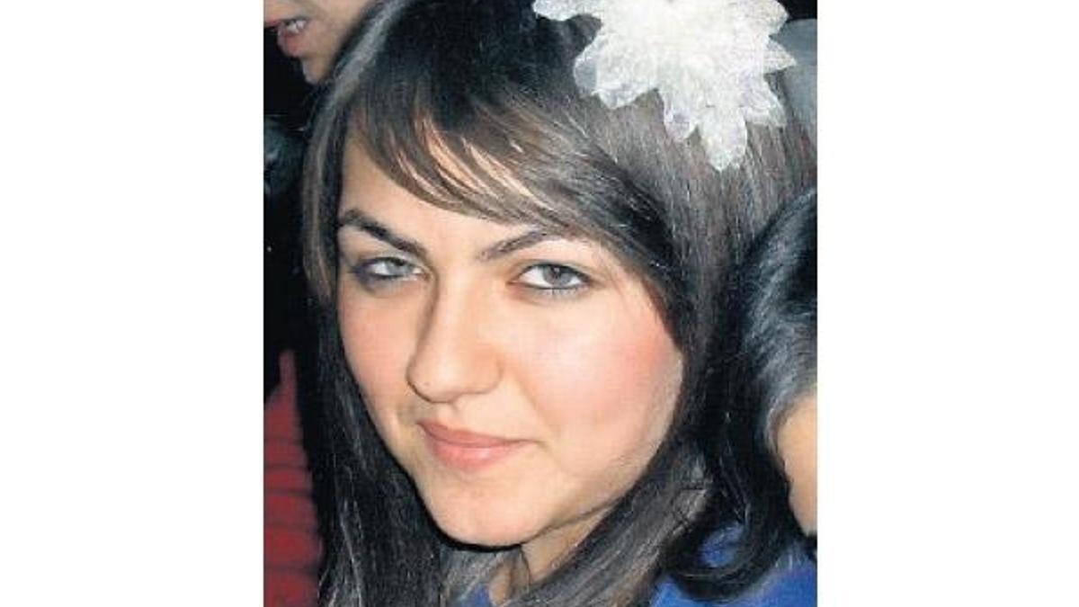 Sinem öldüğüyle kaldı!