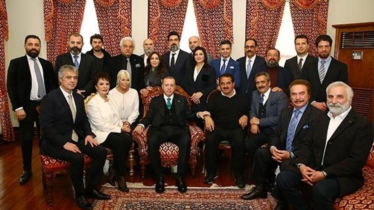 Erdoğan sanatçılardan bakın ne istemiş Sibel Can anlattı