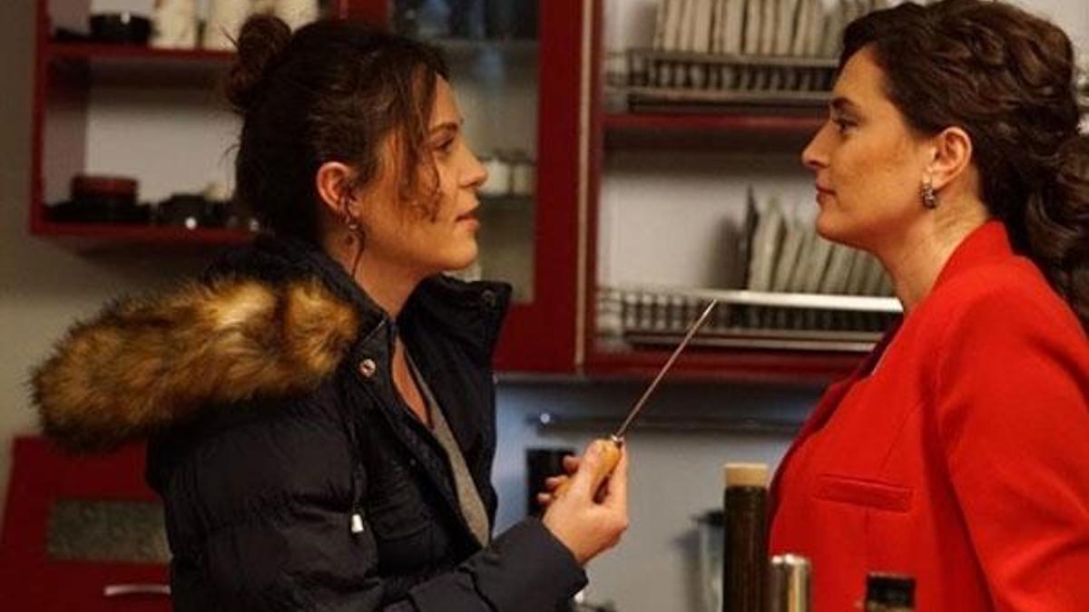 Ufak Tefek Cinayetler 18. yeni bölümde Sarmaşık'ta büyük kapışma!