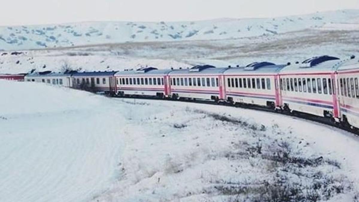 'Doğu Ekspresi'nde bir vagona gözaltı