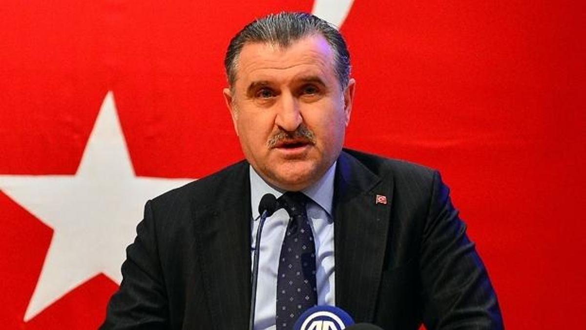 Bakan Bak: "ENKA’nın başarılarını takdirle karşılıyorum"
