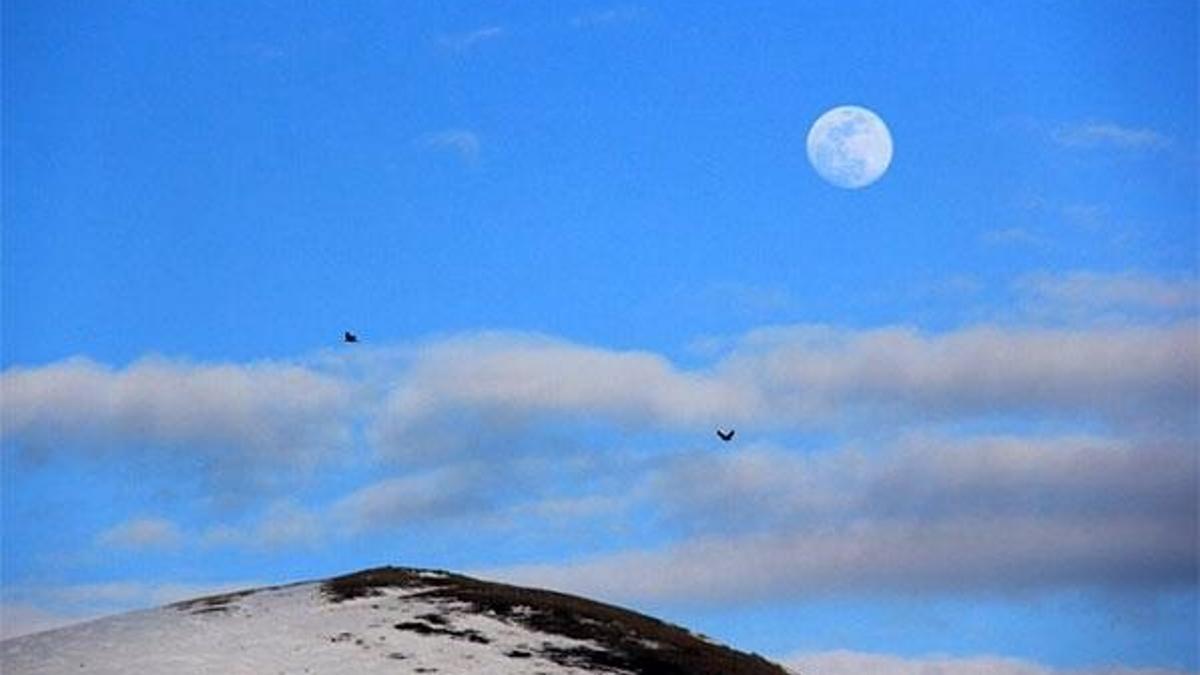 'Süper ay' Ardahanlıları büyüledi