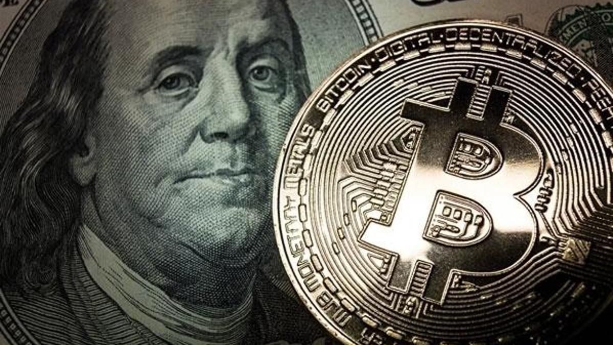 Bitcon 11 bin doları aştı