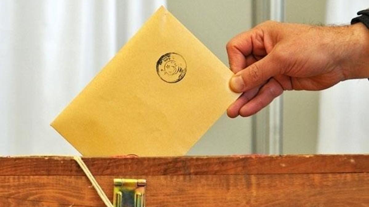 Dört parti ittifak için anlaştı