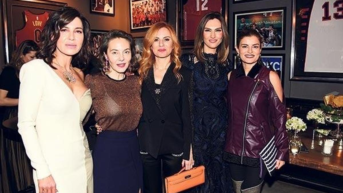Özel davetle açılış yaptılar